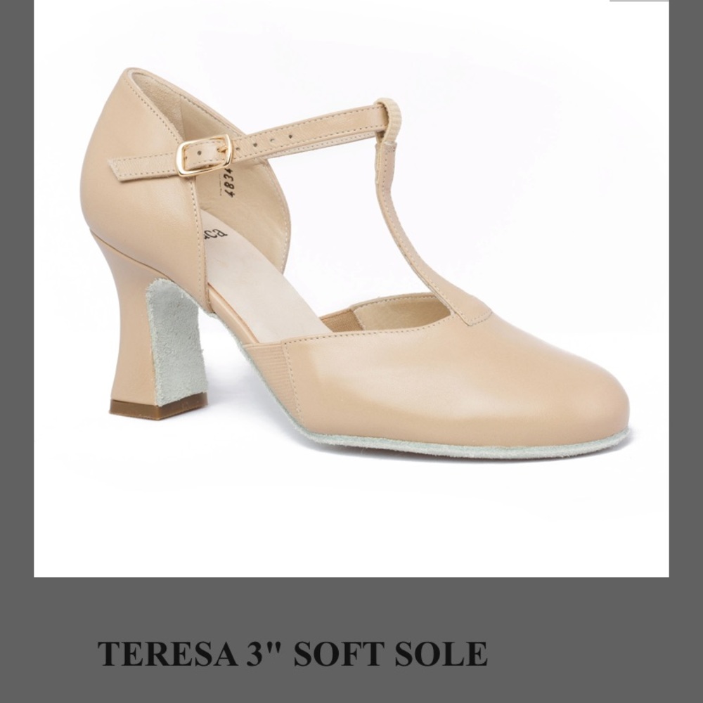 Almost New LaDucaTeresa 3” Soft Sole Dance Character Shoes!